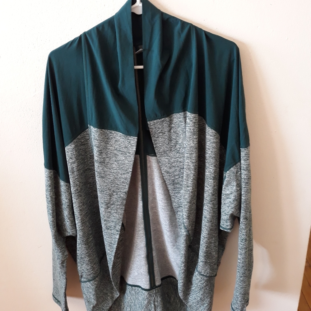 Zella Nordstrom Cocoon color block jacket XS/S